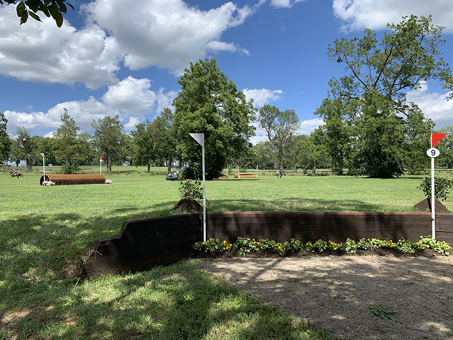 Show Recap Aec Cross Country Red On The Right