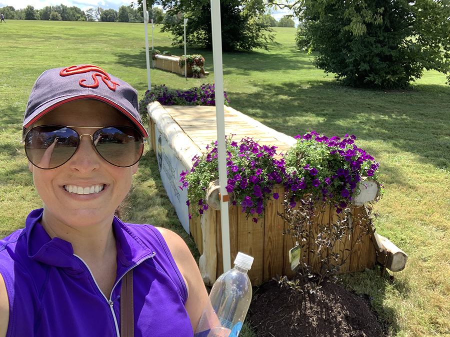 Show Recap Aec Cross Country Red On The Right